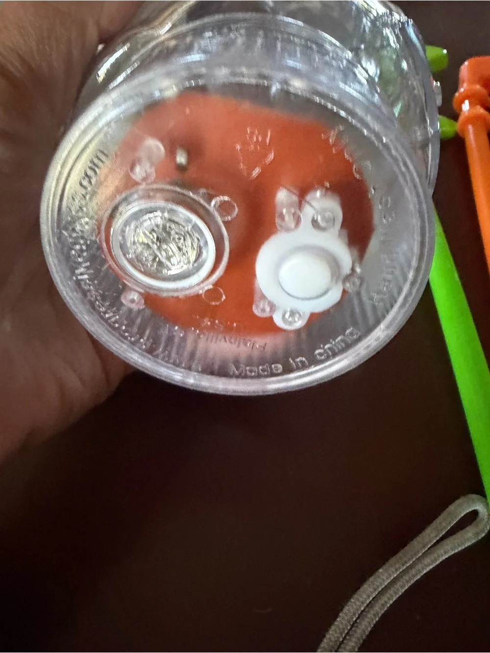 Topgolf plastic drink cup with Green and Orange Drink golf club straws